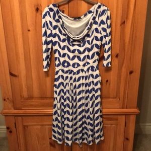 Vintage-Inspired MIDI Dress